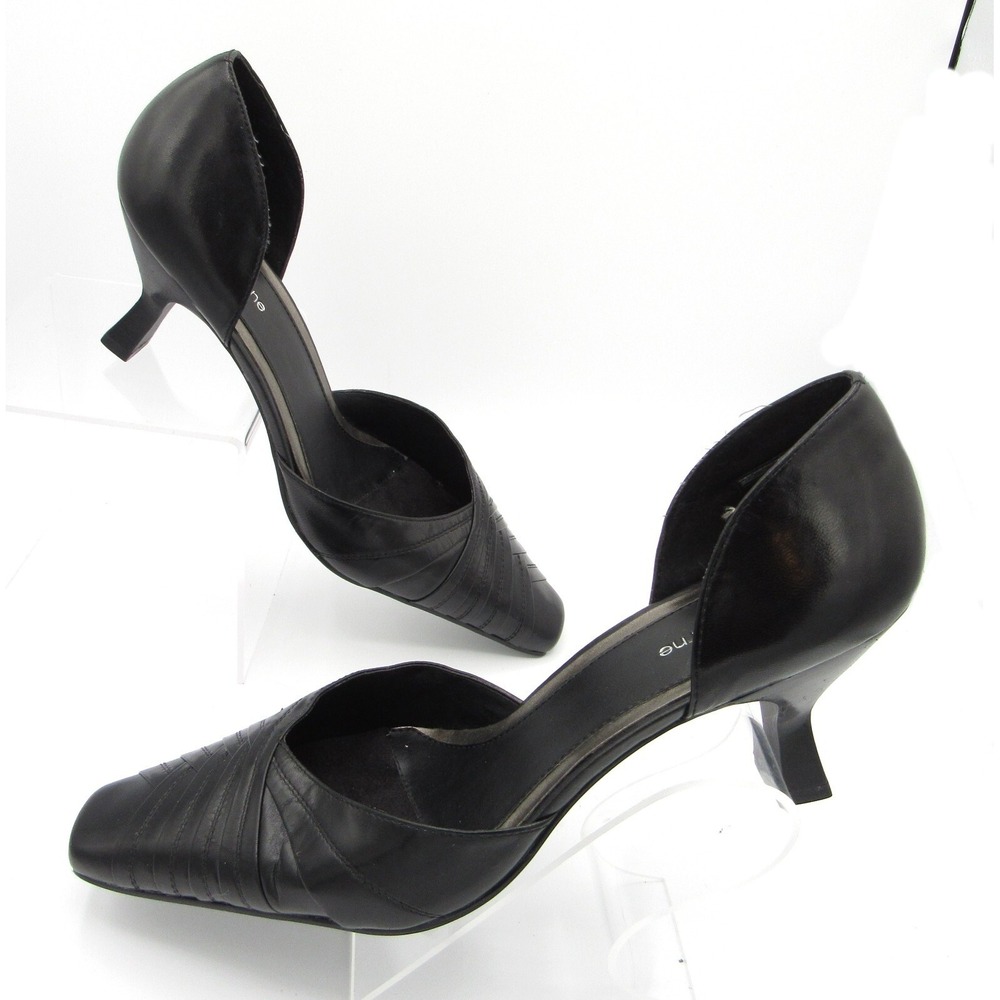 Liz Claiborne Flex Slip On Black Leather Square Toe 2.5 Inch Heels Size 10M